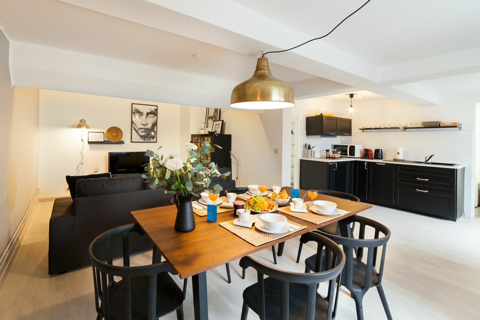 Sweet Inn Apartments- Avenue Louise Брюксел Екстериор снимка