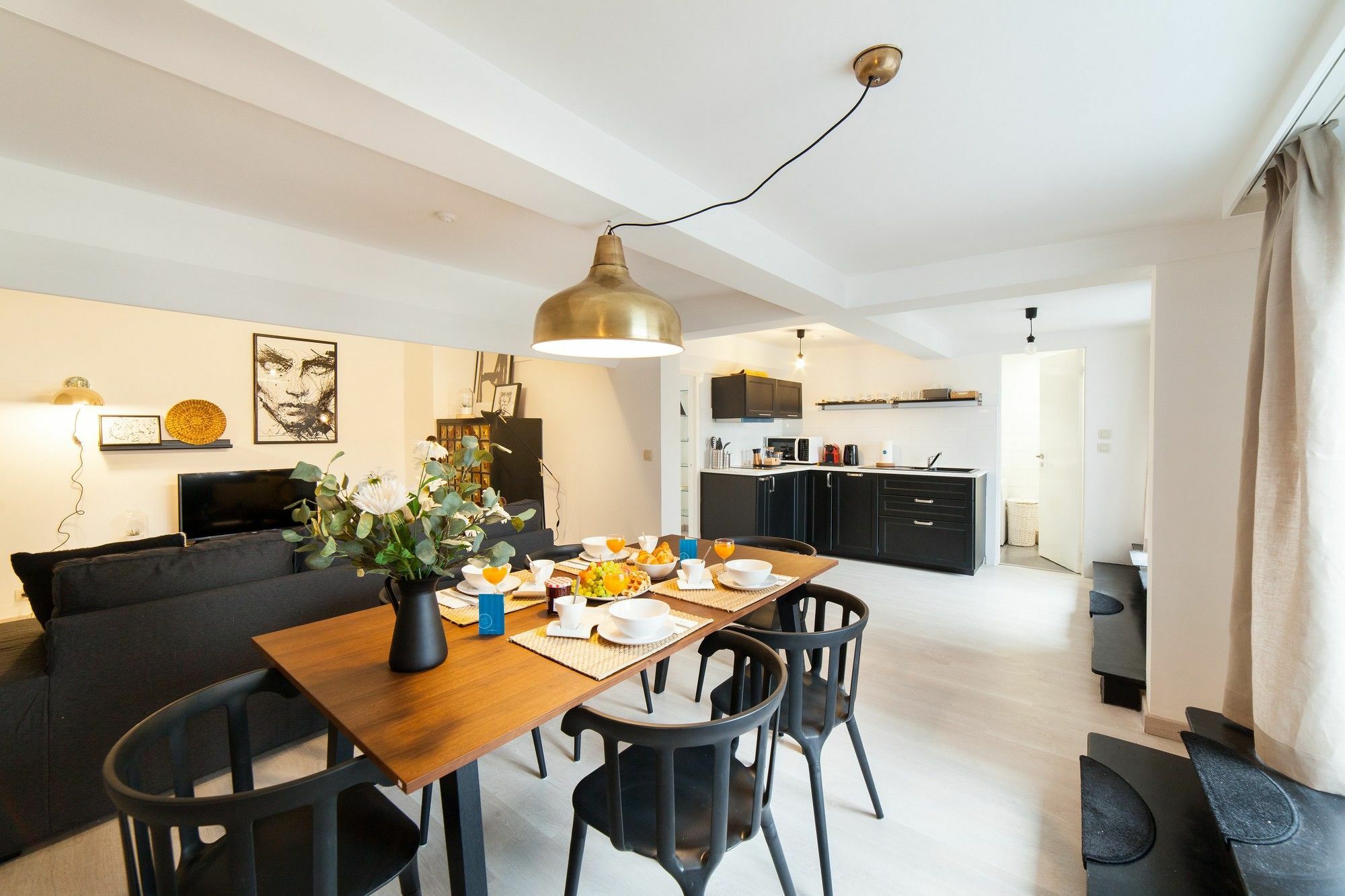 Sweet Inn Apartments- Avenue Louise Брюксел Екстериор снимка